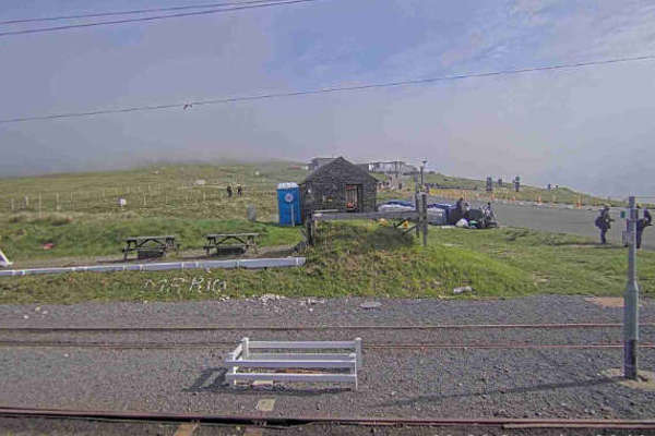 Roads starting to close as clouds delay racing 
