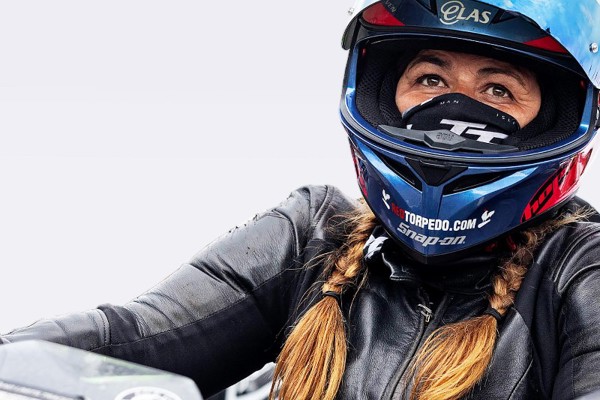 Women to lead the TT Legacy Lap