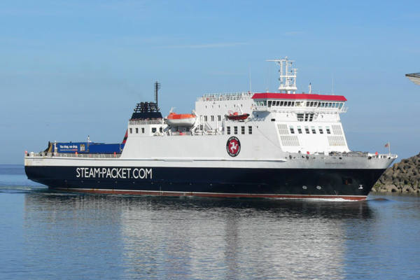Technical problems cancel two ferry sailings