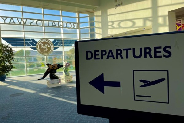 Warning wind gusts could impact flights today