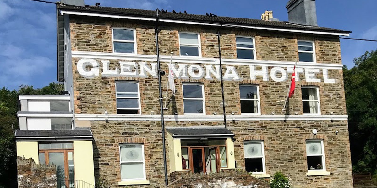 Glen Mona Hotel and Pub