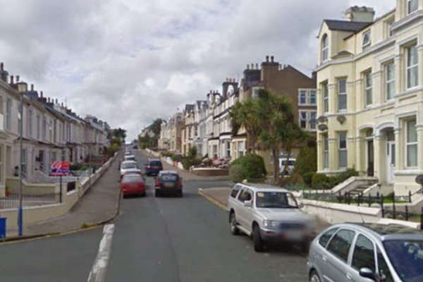 Gas mains work to shut Douglas Road