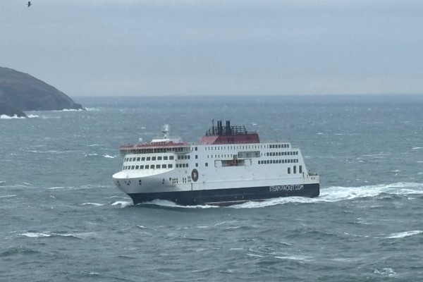 Manxman's arrival into Douglas delayed due to weather