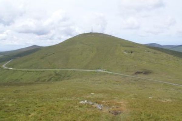 Injured walker rescued from Snaefell (1)