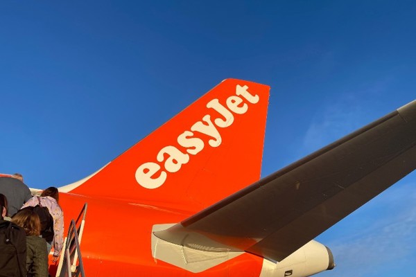 Former Manx Airlines boss 'concerned' over potential easyJet takeover