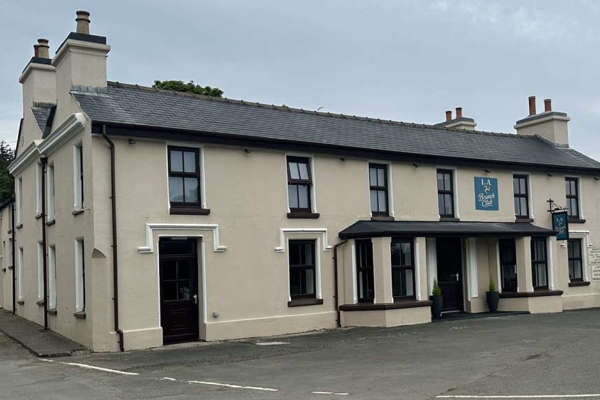 New cafe opens in iconic former pub
