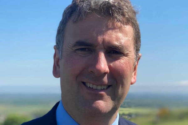 Government working to refresh economic strategy