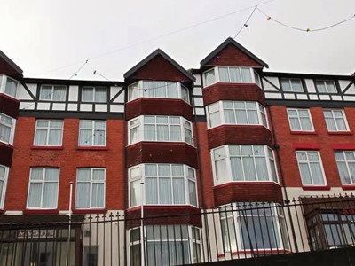 Ascot Hotel